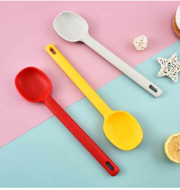 1 Piece Serving Spoon Long Handle Silicone  ( Random Color )
