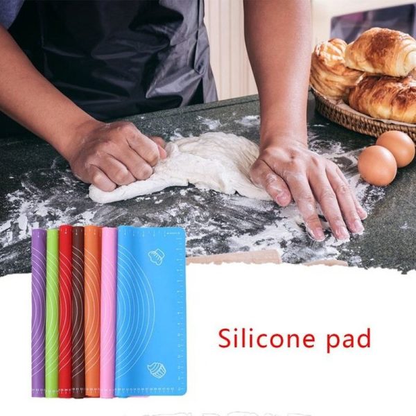 Silicone Pastry Mat Heat-resistant, Reusable Rolling Surface For Dough, Pizza, Pie, And Fondant (random Color)