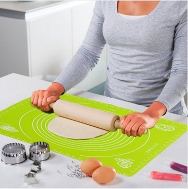 Silicone Pastry Mat Heat-resistant, Reusable Rolling Surface For Dough, Pizza, Pie, And Fondant (random Color)